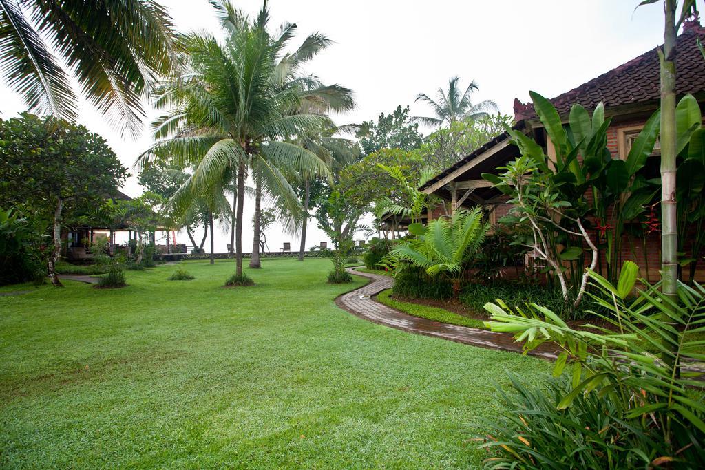 D'Tunjung Resort & Spa Candidasa Екстериор снимка